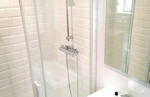 Agen Apartment | WelcomeAgen Electrik Lady appartement 4 Wifi Fibre 700m Gare