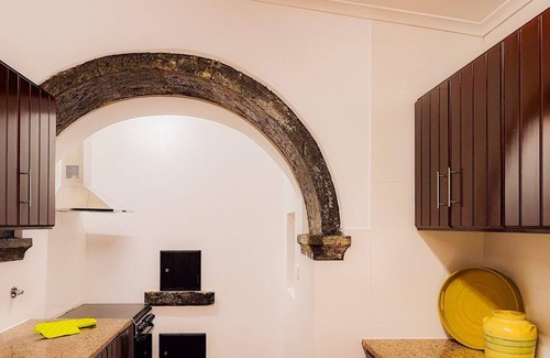 Caloura House | WelcomeBuddy - Casa Tia Néné - Green Glassyard