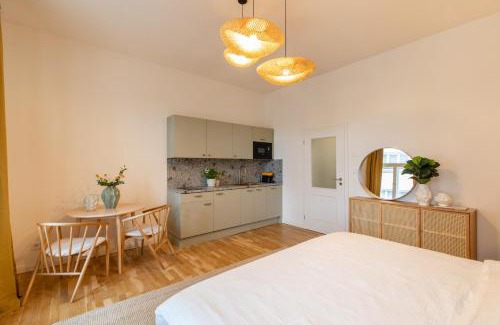 Petrska ctvrt Apartment | Welcometothejungleapartment