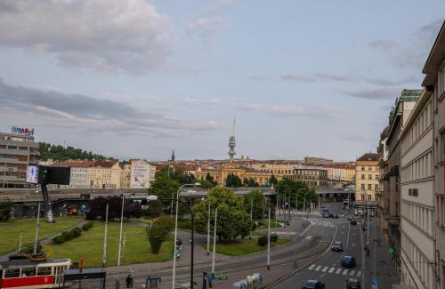 Petrska ctvrt Apartment | Welcometothejungleapartment