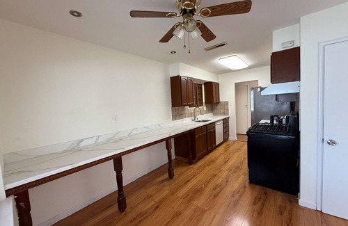 Fremont House | Welcoming 3-bedroom house in Fremont Near Everything