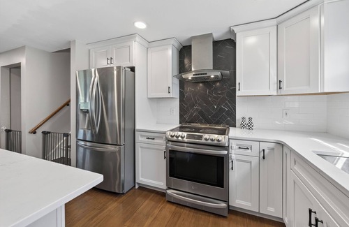 Clay House | Welcoming 3-bedroom house with high-end finishes in Clay.