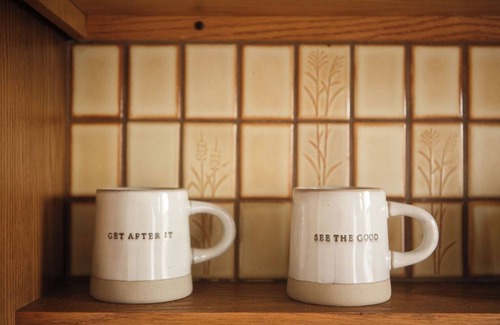 Westerville Apartment | Welcoming Bohemian Westerville Getaway