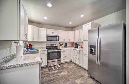 Carlsbad House | Welcoming Carlsbad Home Near Parks & Town!