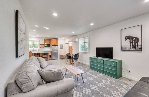 Grants Pass House | Welcoming Grants Pass Retreat - Walk to Park!