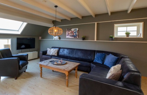 Biggekerke House | Welcoming holiday home with garden