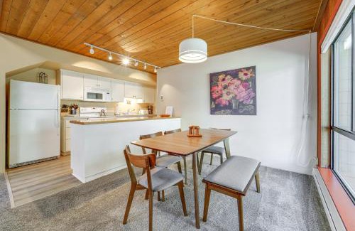 Incline Village Apartment | Welcoming Incline Village Condo about 2 Mi to Beach!