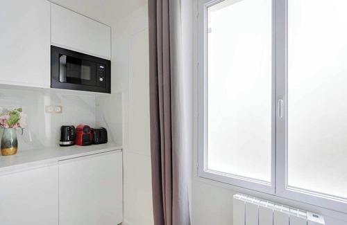 Porte-Saint-Martin Apartment | Welcoming studio - 3P - Place de la République