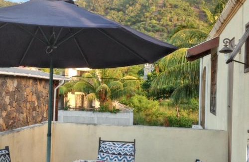 La Gaulette Villa | Welcoming villa with sea, mountain, and garden views