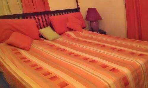 La Gaulette Villa | Welcoming villa with sea, mountain, and garden views