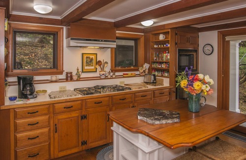 Newfane House | Welcoming, warm, cozy but expansive 1800s Farmhouse with 21st century amenities!