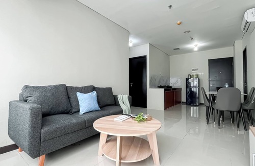 Jakarta Apartment | Well Designed and Comfortable 3BR Nifarro Park Apartment
