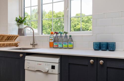Graffham Apartment | Well-equipped Apartment at Westerlands Farm
