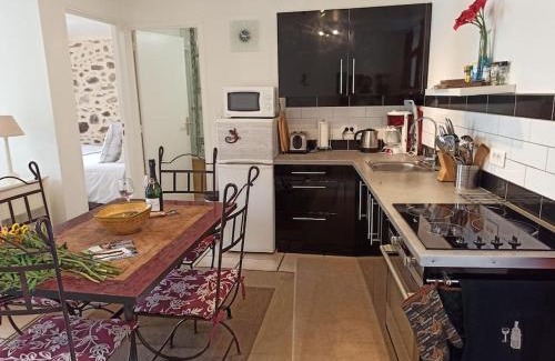 Ria-Sirach Apartment | Well equipped apartment, large terrace, BBQ & WIFI