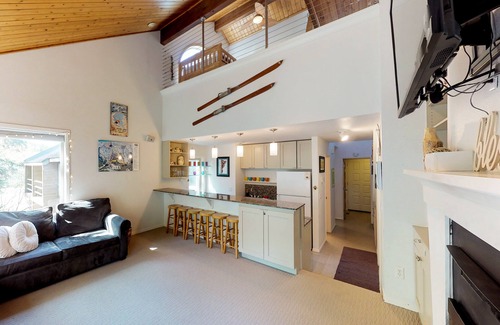 Alyeska Condo | Well-equipped condo with WiFi - great location near skiing
