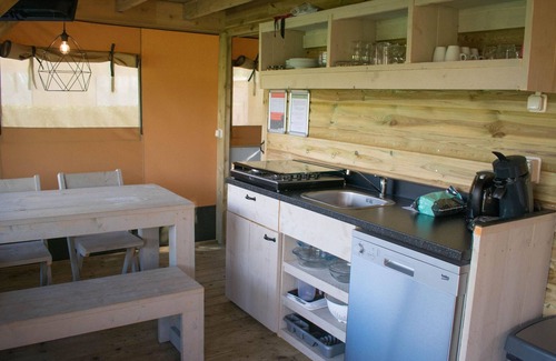 Voorthuizen RV Rental | Well Furnished Tent Lodge with Terrace near Veluwe