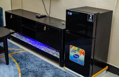Kidono Apartment | Well lit and loaded studio bnb