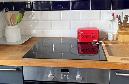 Rotherhithe Apartment | Well-located 2 Bedroom Apartment Close to Tower Bridge