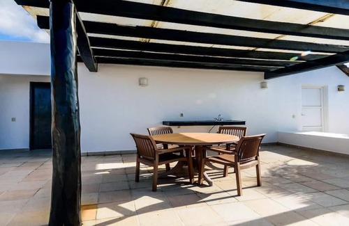 Costa Maya Condo | Well Maintained Beach Front Large 5 Bed/Bath Condo w/Solarium