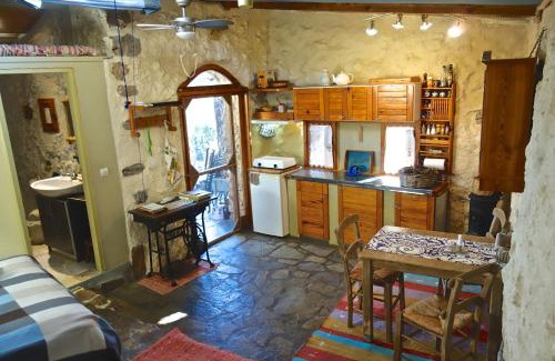 Skoutari House | Wellanidia Cottage Skoutari