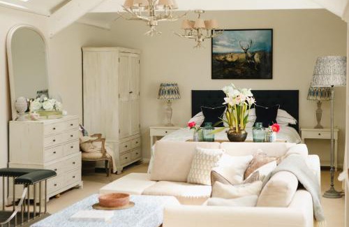Kingsbridge Bed & Breakfast | Wellies & Waves