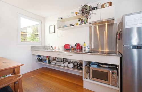 North Hobart Cottage | Wellington Cottage Charming Studio near Hobart CBD