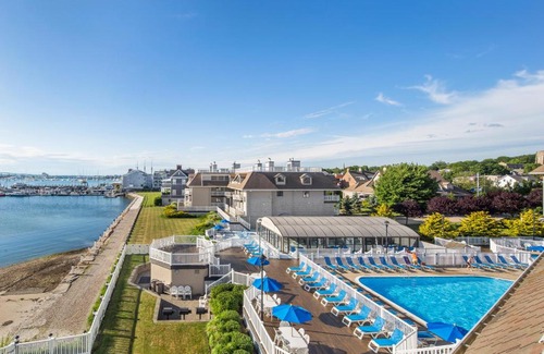 Yachting Village Resort | Wellington Resort