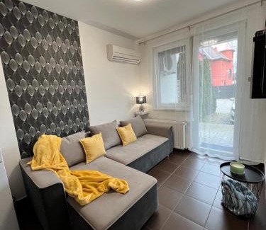 Siofok Aranypart Apartment | Wellness apartman