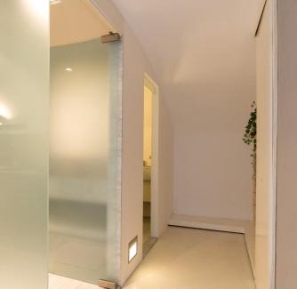 Utrecht City Center Apartment | Wellness Apartment on the Wharf Utrecht