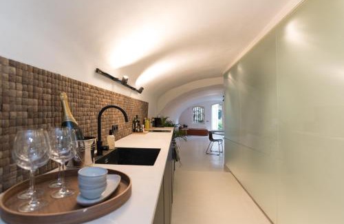 Utrecht City Center Apartment | Wellness Apartment on the Wharf Utrecht