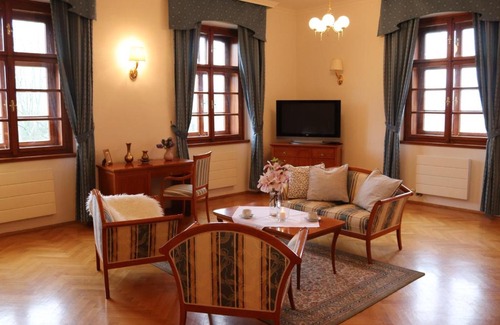Jetrichovice Hotel | Wellness Hotel Zámeček