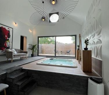 Huy Apartment | Wellness Loft Huy