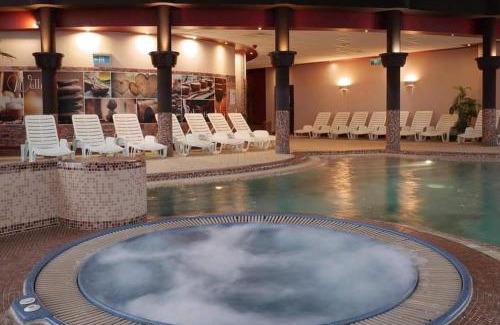 Dunaszentmiklos Apartment | Wellness Park Apartman