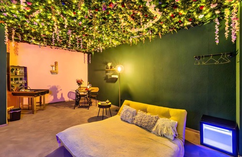 Ostviertel Apartment | 'Wellness Suite' with Wi-Fi