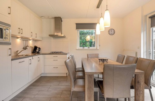 Eernewoude Cottage | Wellness Wiidbungalow 8