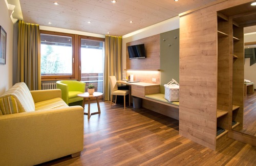 Uehlingen-Birkendorf Hotel | Wellnesshotel Sonnenhof & Sonnhalde