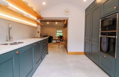 Airton Cottage | WELLY BOB COTTAGE, pet friendly, luxury holiday cottage in Airton