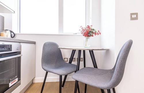 Tokyngton Apartment | WEM TOWER
