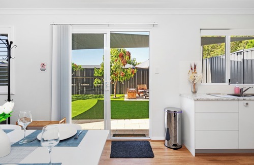 Wembley House | Wembley Nook Retreat