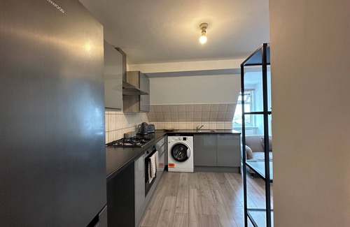 Barnhill Apartment | Wembley Stadium Serviced Apartments, 12mins to Central London
