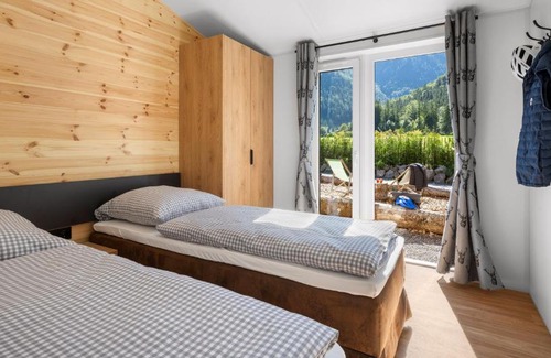 Fischbachau Hostel | Wendelstein Mountain Camp