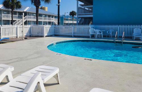 West Panama City Beach Apartment | Wendwood Condominiums F2