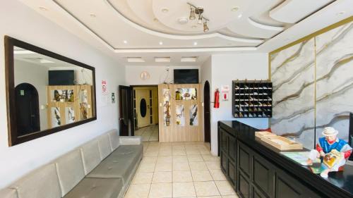 Parroquia Huachi Loreto Hotel | Wendys