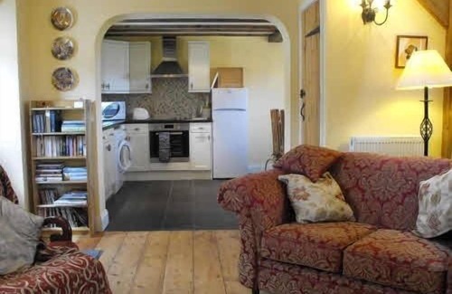 Boncath Cottage | Wernddofn