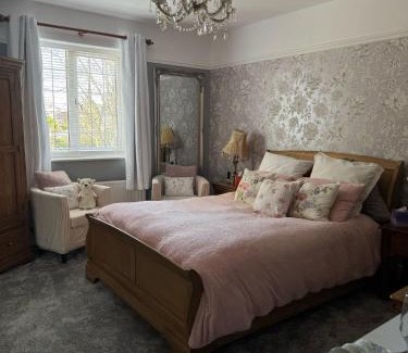 Exeter Bed & Breakfast | West ave exeter