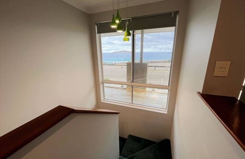 West Beach House | West Beach House Esperance