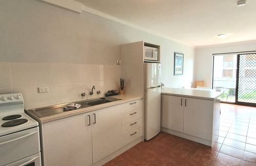 Scarborough Apartment | West Beach Lagoon 204 - Ground floor