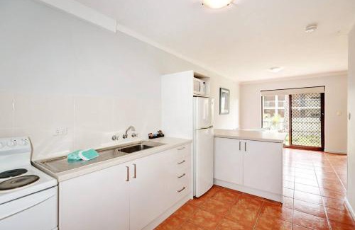 Scarborough Apartment | West Beach Lagoon 204 - Ground Floor!