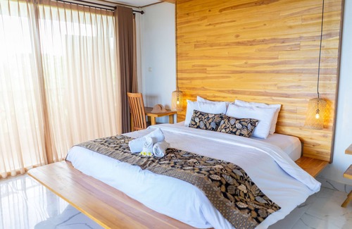 Mendoyo Bed & Breakfast | West Break Bali Medewi