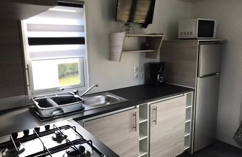Perros-Guirec House | WEST CAMPING * - Mobil Home Great comfort 20m2 - 1 bedroom (Type EVO20) LIT 160*200 (ANIMALS INTERDITS) 2 persons